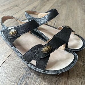 Allegria Womens Shoe Size 40